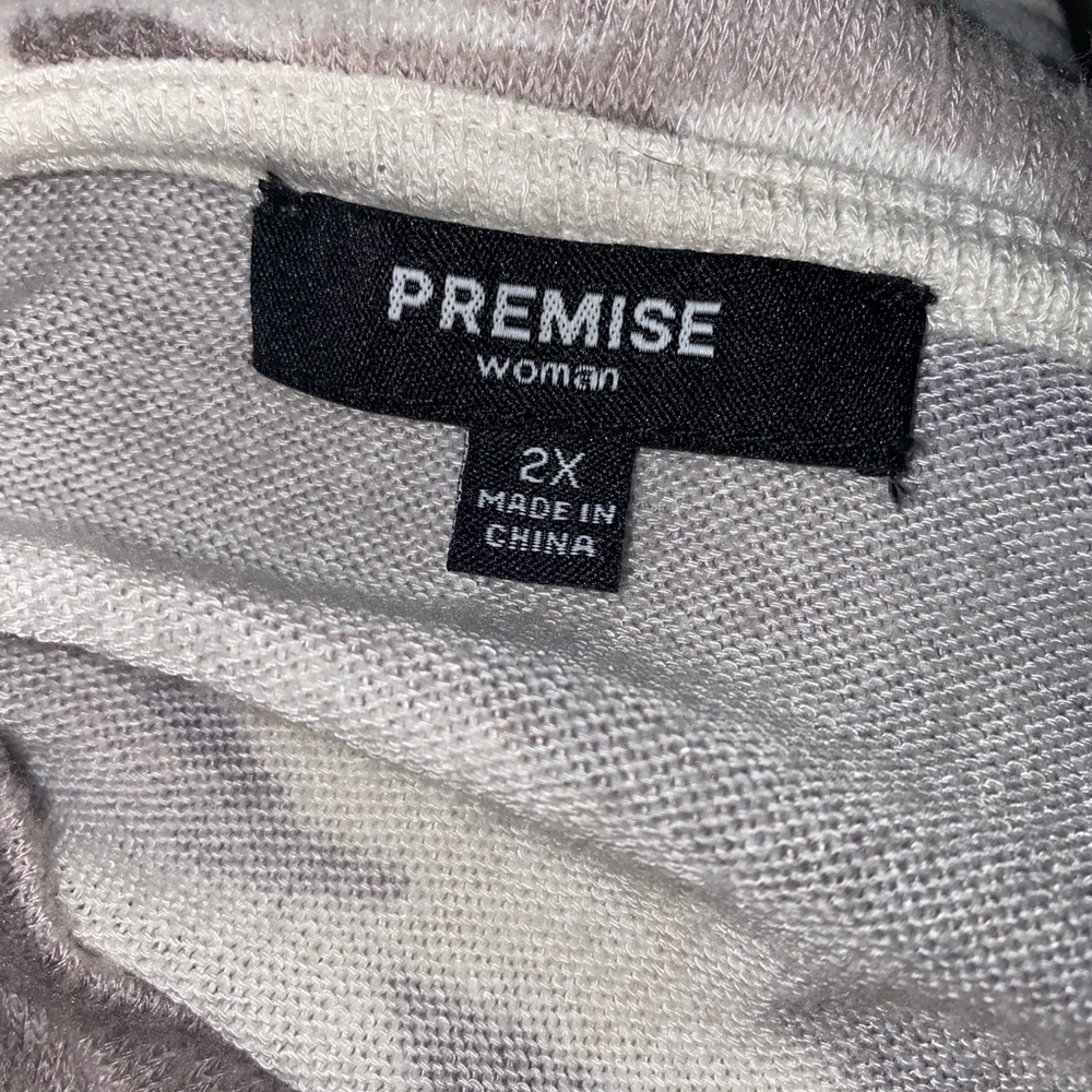 Clothes - most plus size but will fit anyone XL and up! - Picture 7 of 13